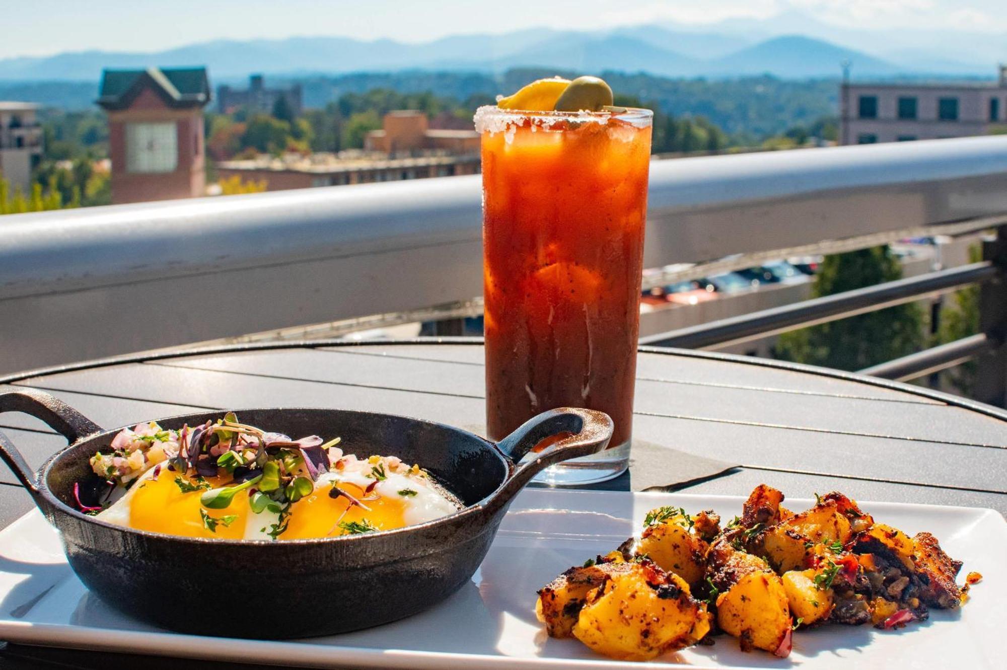 Cambria Hotel Downtown Asheville Buitenkant foto
